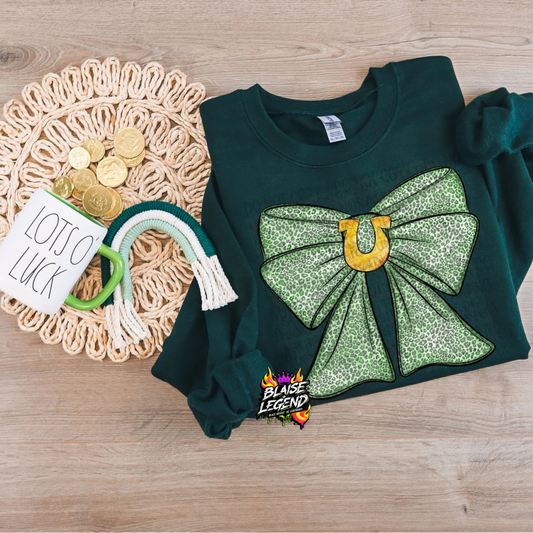 Lucky Leopard Bow & Gold Horse Shirt – St. Patrick’s Day Graphic Tee (Limited Time Only)